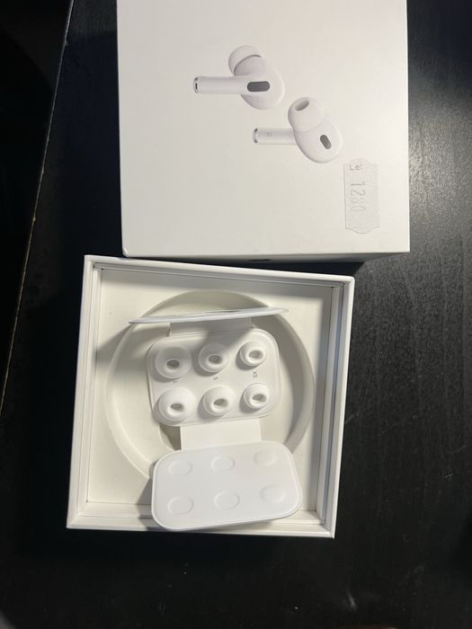Apple AirPods Pro 2nd generation