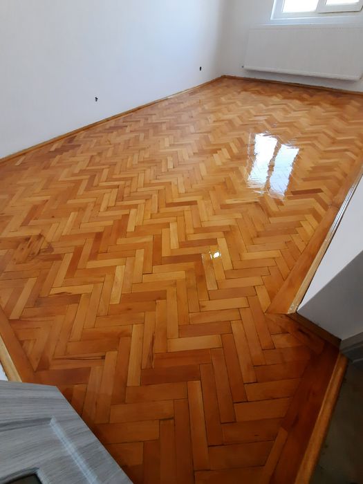 Recondiționare parchet  rașchetare Montaj și șlefuire parchet