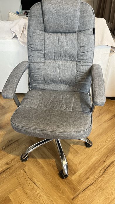 Кресло офисное серое