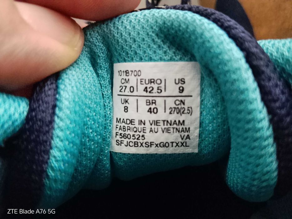 Маратонки a Asics 42 номер