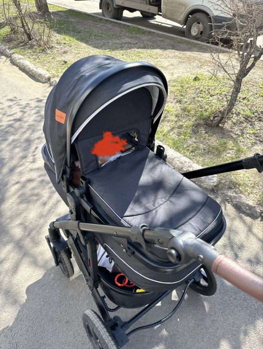 Продам коляску в хорошем состоянии