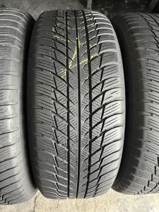 4 anvelope iarna 225/55/17 , Bridgestone , RunFlat!