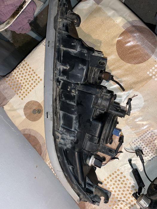 Фейслифт фарове за bmw e39 за части