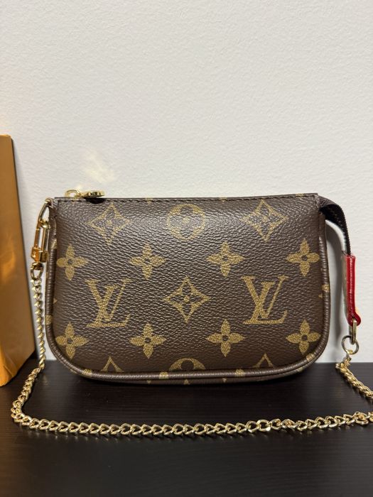 Женска чанта Louis Vuitton