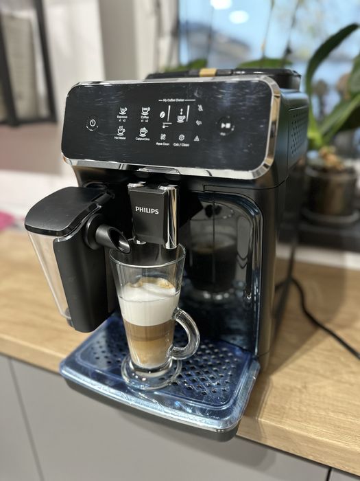 Espressor automat Philips EP2231/40, sistem LatteGo