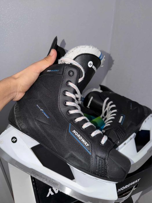 Продам коньки nordway 42 размер