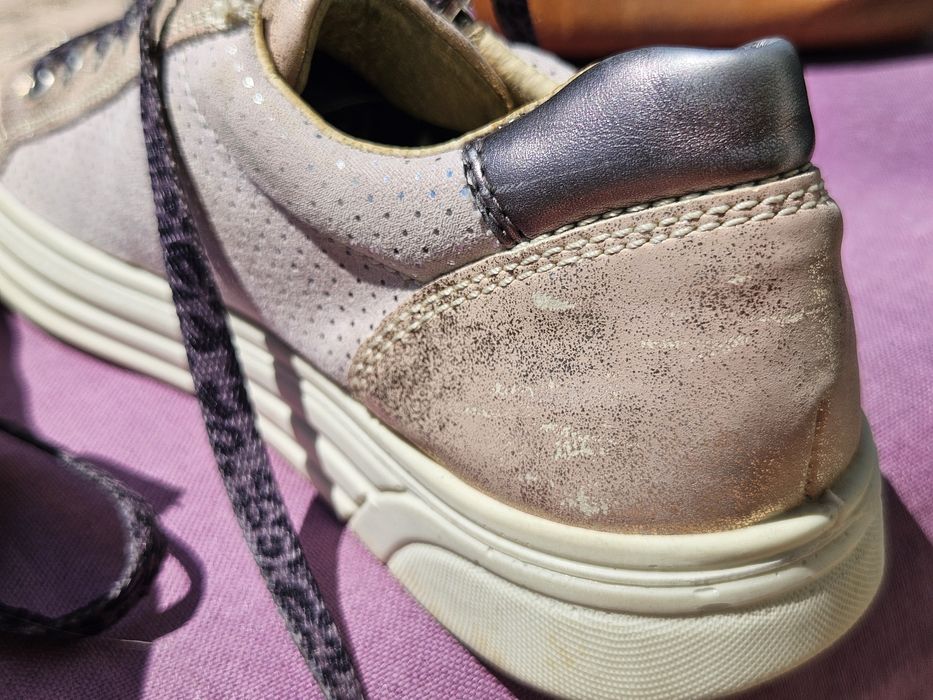 Primigi розови кецове N36