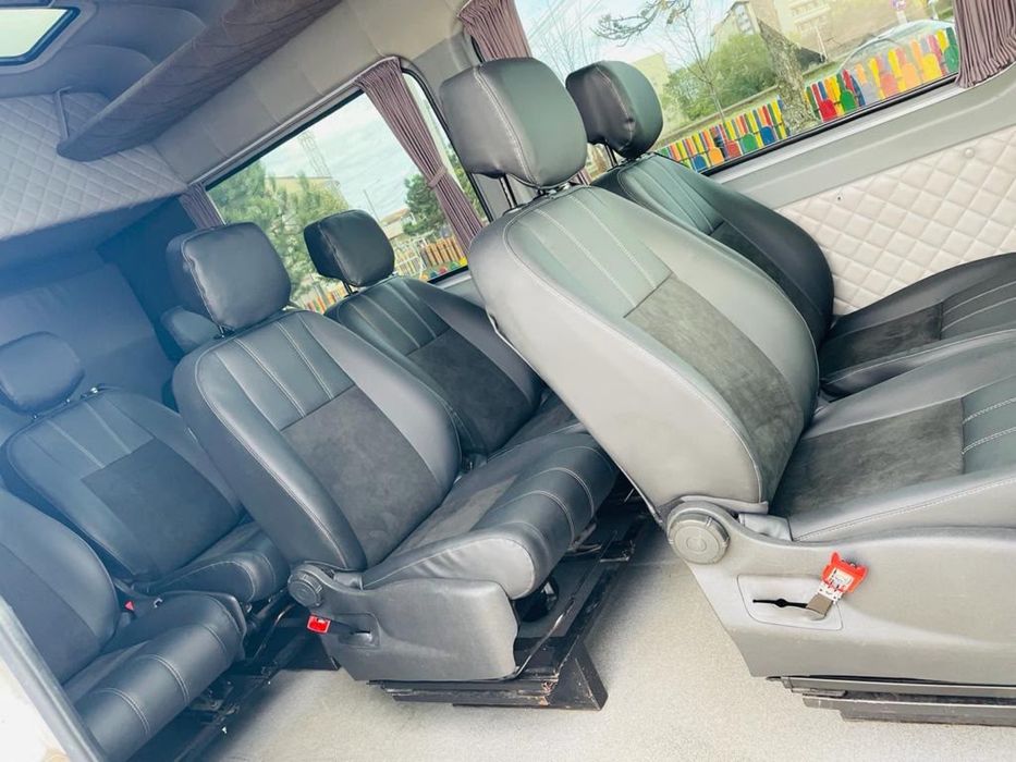 Mercedes-Benz Sprinter 8+1