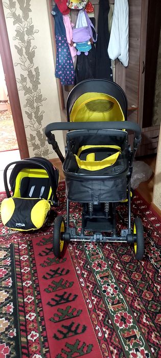 Продам детскую коляску