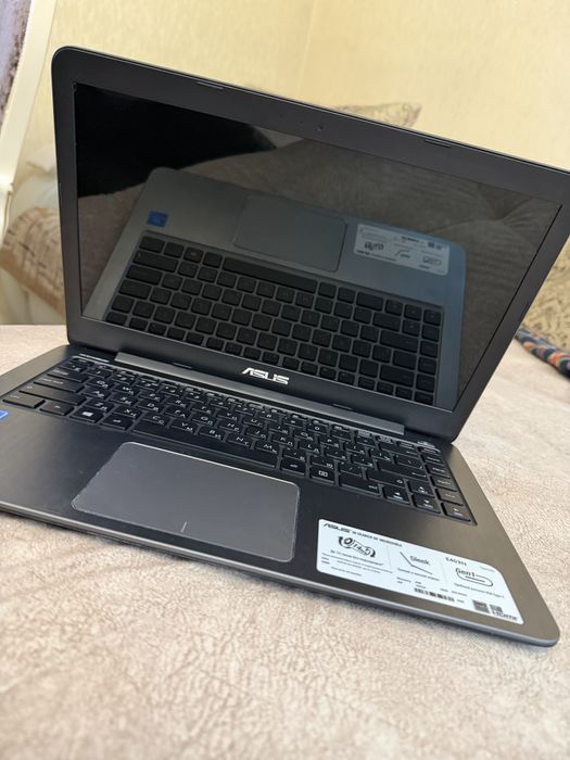 Продам ноутбук Asus