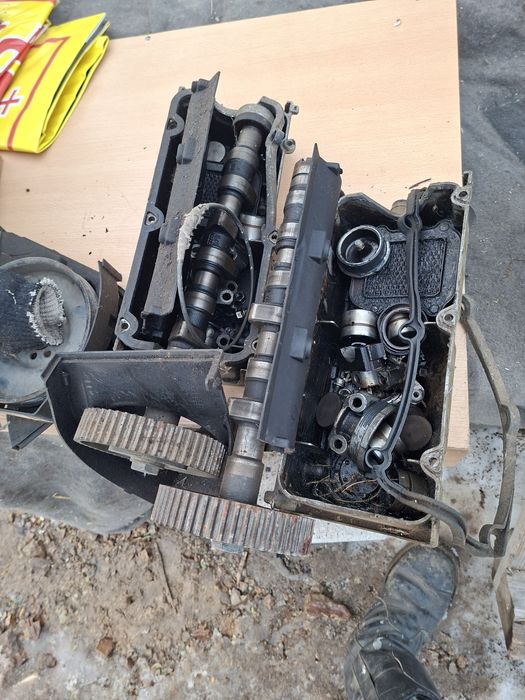 Продам головки на ауди 100