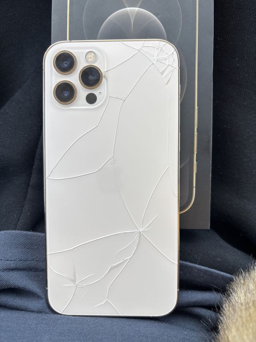 Iphone 12pro продам срочно