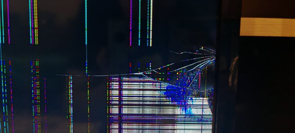 Телевизор lg с дефектом