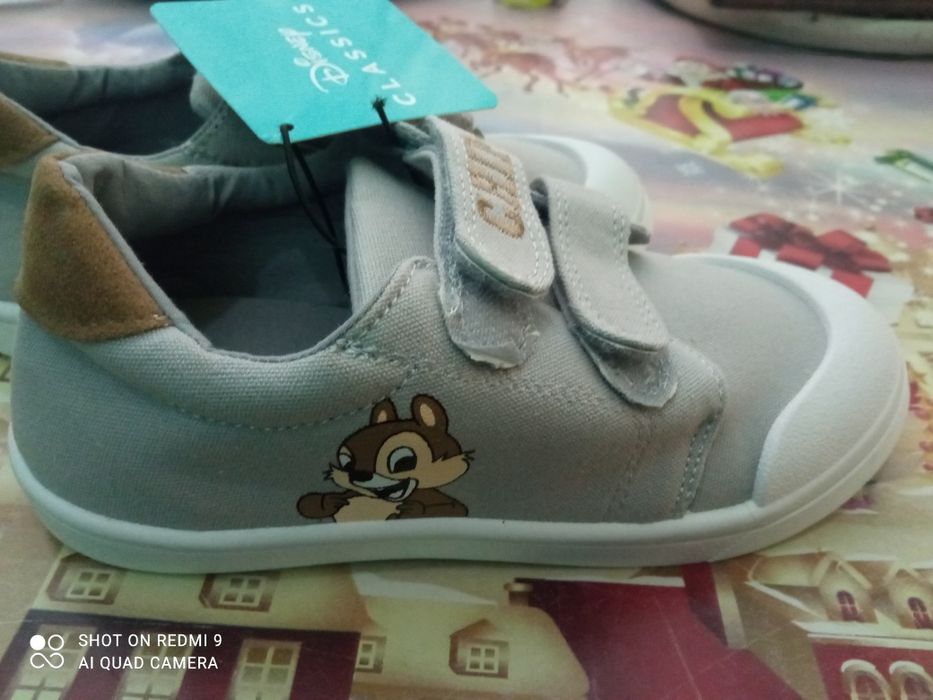 Adidași băieți,mărimea 30.Noi,cu etichetă!