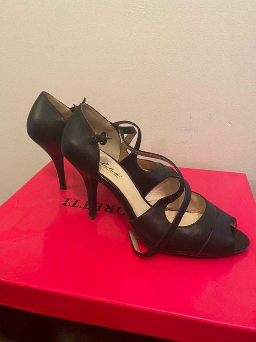 Туфли хорошие отличные