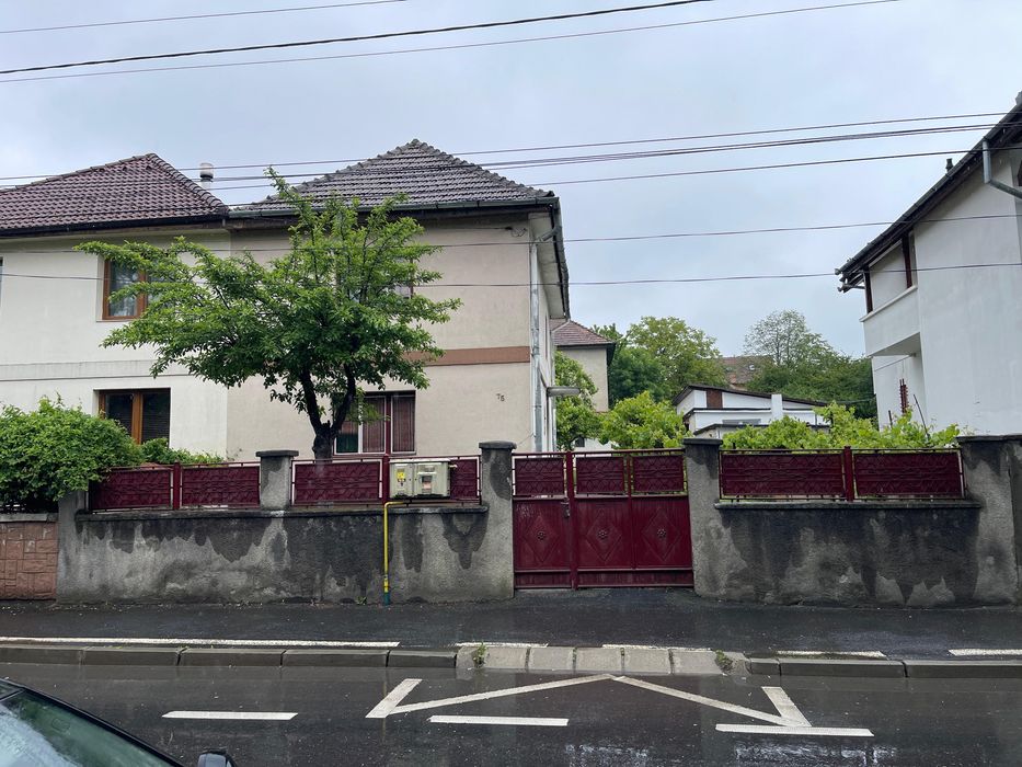 Duplex in fata Parc Subarini