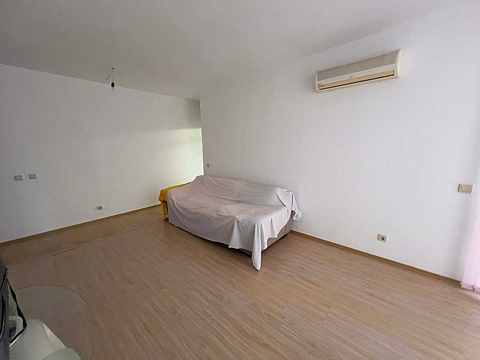 Продава се Двустаен апартамент в Бургас, Меден рудник - зона Д - 63 кв.м за 1191 €/кв.м - Снимка #8