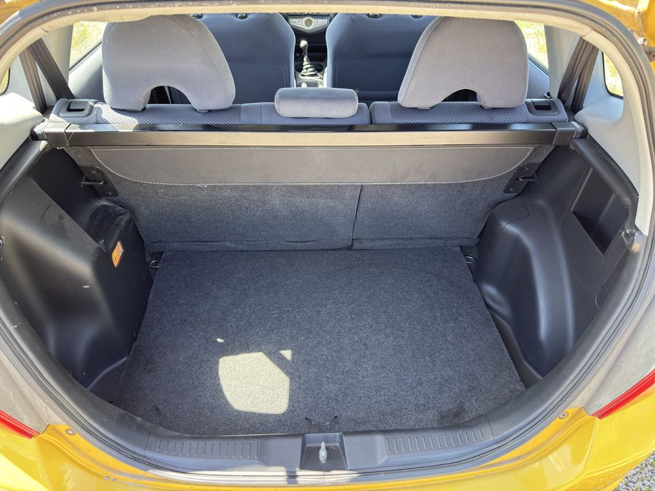 Honda Jazz 1.4i.