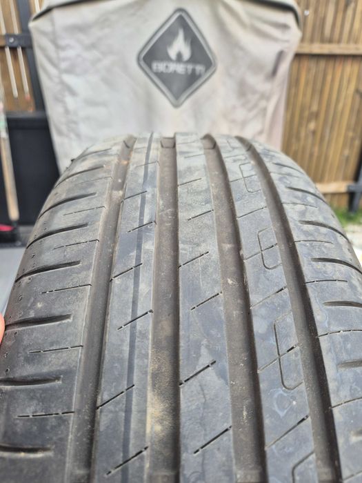 Goodyear Efficient Grip 205/55 R17 91V - set 4 anvelope de vara, rulate 5.000 km, super pret