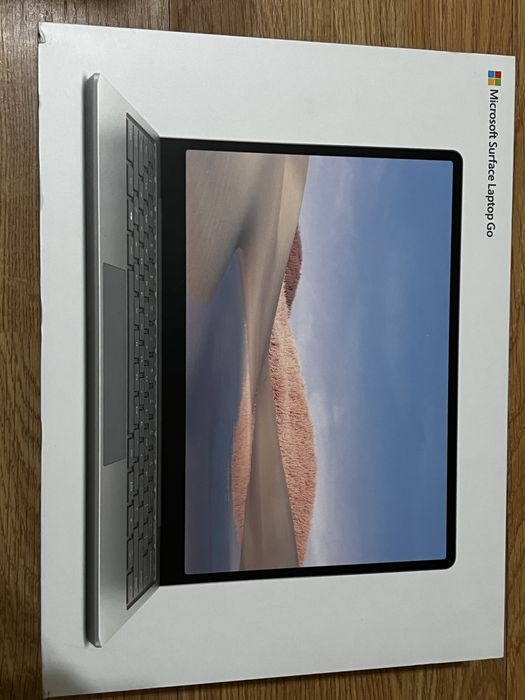 Microsoft Laptop Go Surface Platinium,Touchscreen