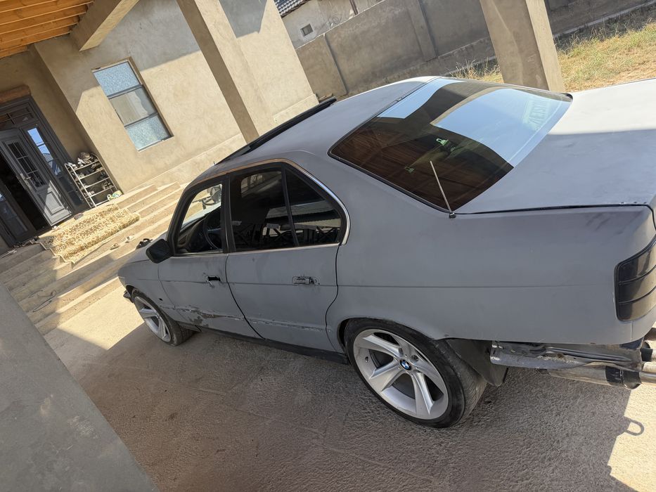 BMW 520 m50 getrag karobka 2kub