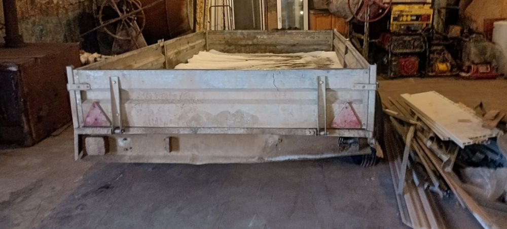 Продам прицеп с документами