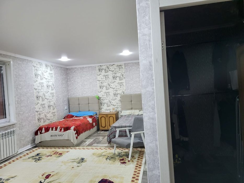 Коттедж в центре города, в районе бани Самал