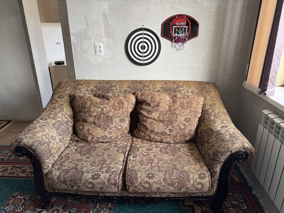 Продаю диван и кресло