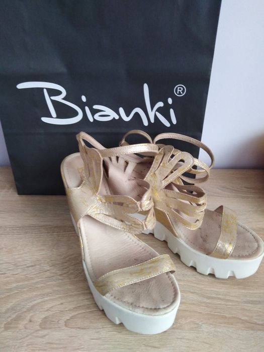 дамски сандали