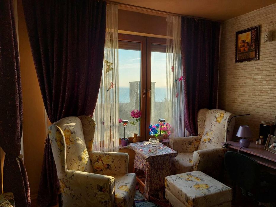 Многостаен апартамент с гледка Море в гр. Поморие