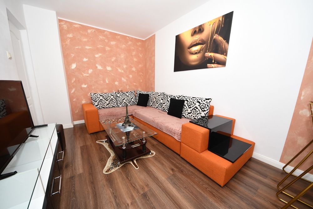 Regim hotelier Lux Neacsu