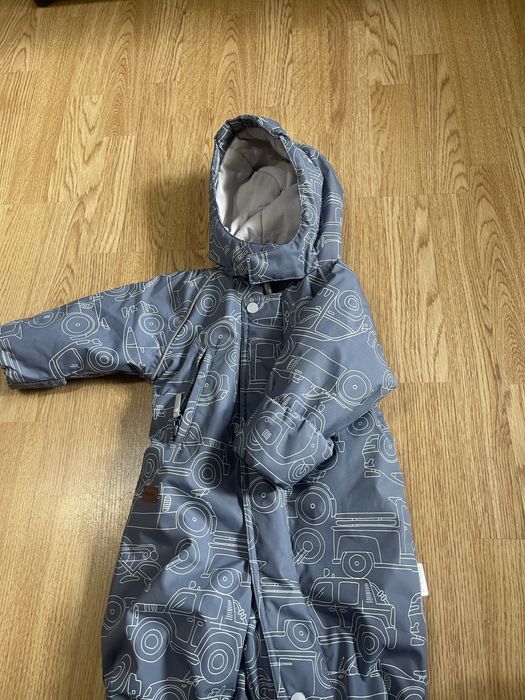 Продам детскую куртку