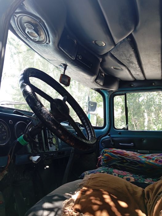 Грузавой мошина идеал холатда