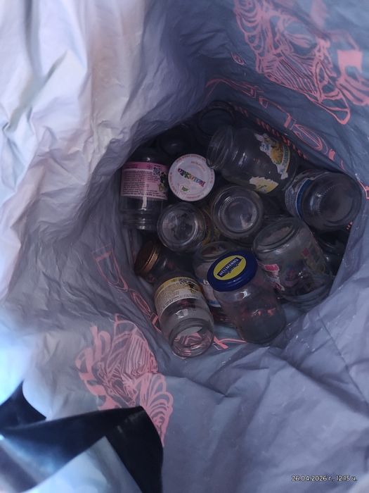 Бурканчета -различни размери и бутилки