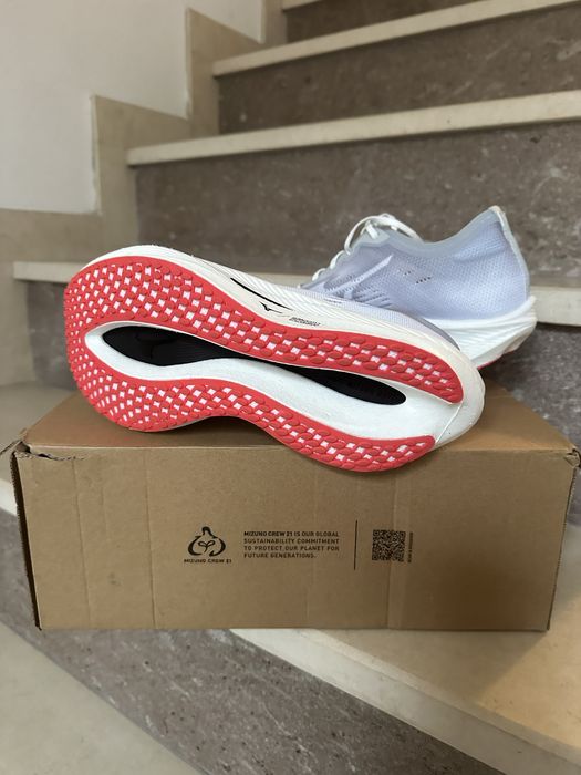 Mizuno Wave маратонки