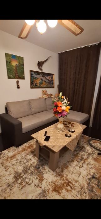Vând apartament 92mp 3 camere in Popești