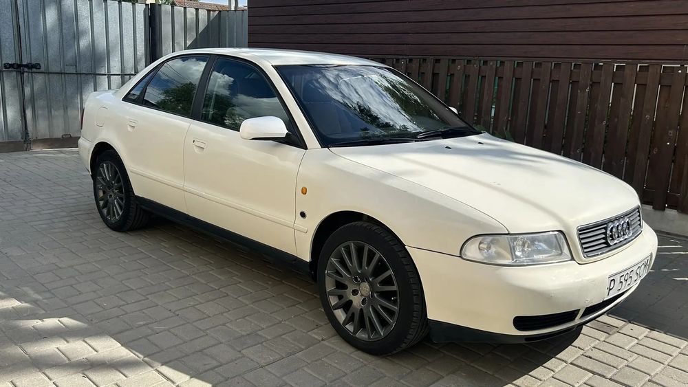 Продаю Audi A4 (B5)