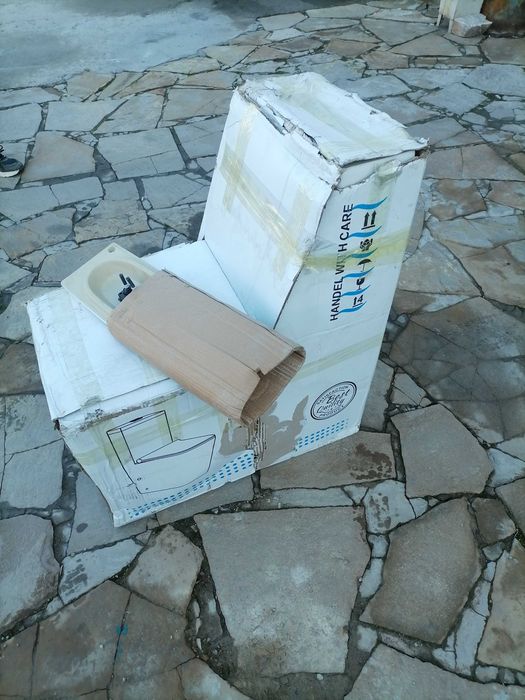 Продам Унитаз новый