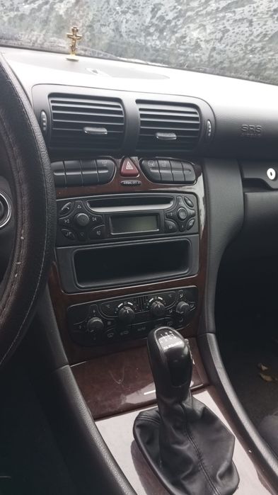 MERCEDES-BENZ E-Class 2002 — imagine 3