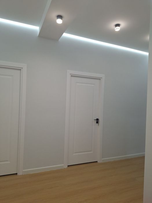 Продаётся квартира чирчик центр 9 школа