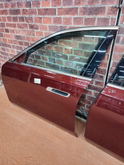 Usa stanga Bmw Seria 7 G70 fata spate