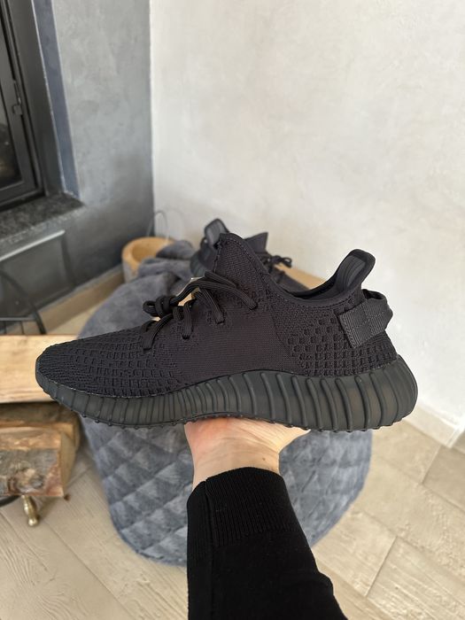 Adidas Yeezy Boost 350 V2 Onyx