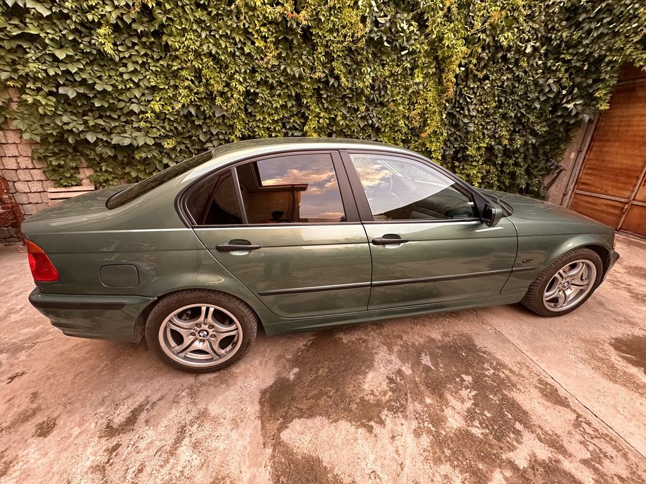 BMW e46 sotiladi yashil stiker olingan