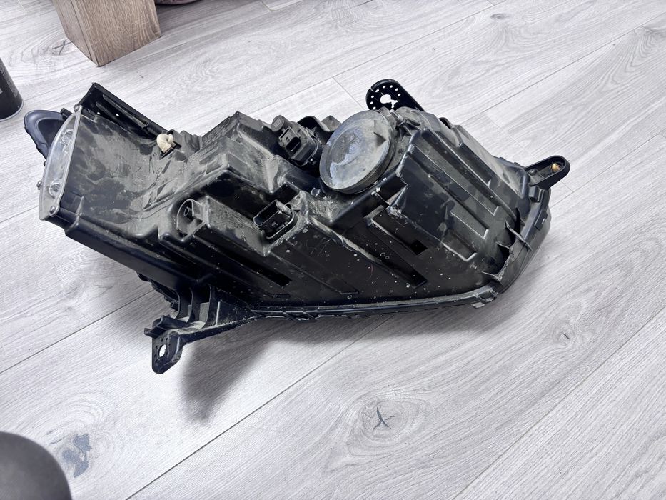 Far stanga alb led logan 3,sadero,jogger