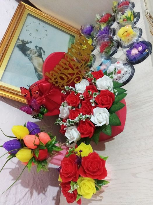 Sovunli gullar olami