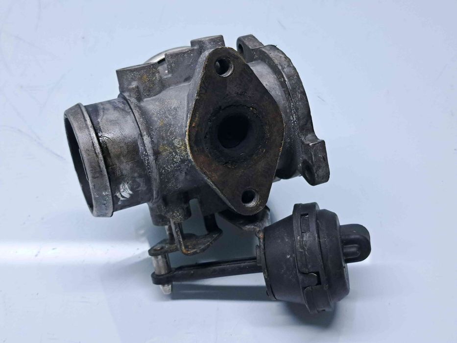Supapa EGR Volkswagen Golf 4 Variant (1J5) [Fabr 1999-2005] 038131501E