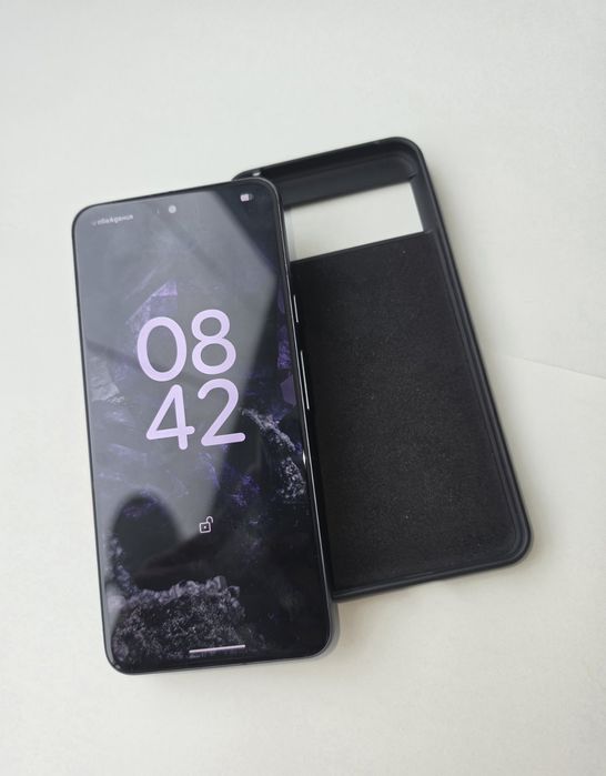 Google Pixel 8 256GB - Пълен комплект, оставаща гаранция