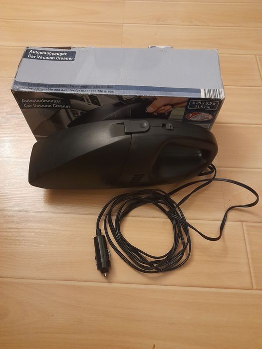 Продавам немска  прахосмукачка за кола