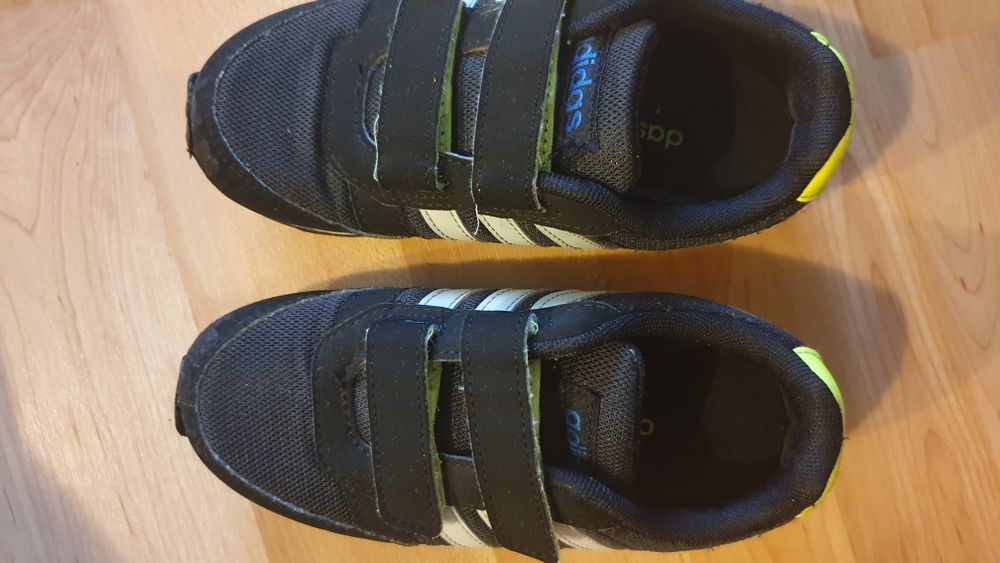 Черни маратонки Adidas neo bed за момче, 30 номер