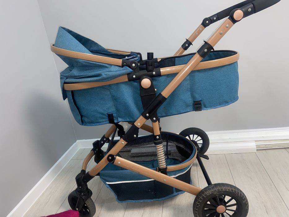 Продам детскую коляску